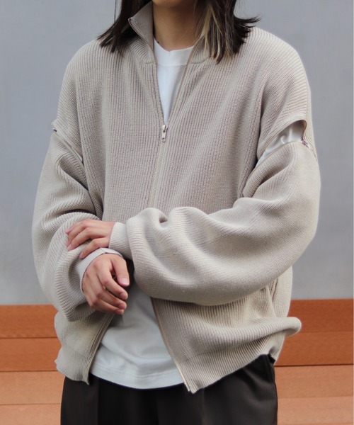 BLAYMORE（ブレイモア）の「Triple Zip Drivers Knit（ニット/セーター・レディース・ベージュ・FREE）」の2枚目の写真