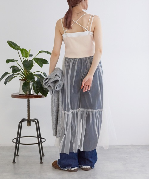 w closet（ダブルクローゼット）の「カット×チュールキャミワンピース（ワンピース・レディース・ブラック/キナリ/グレー・FREE）」の10枚目の写真