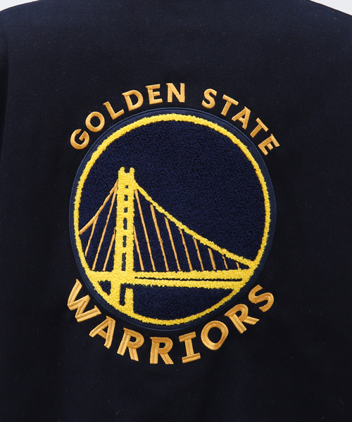 NBA(エヌビーエー)の「WEB限定【Off The Court by NBA】MeltonJacket(スタジャン・メンズ・ブラック/ネイビー・MEDIUM/LARGE)」の21枚目の写真