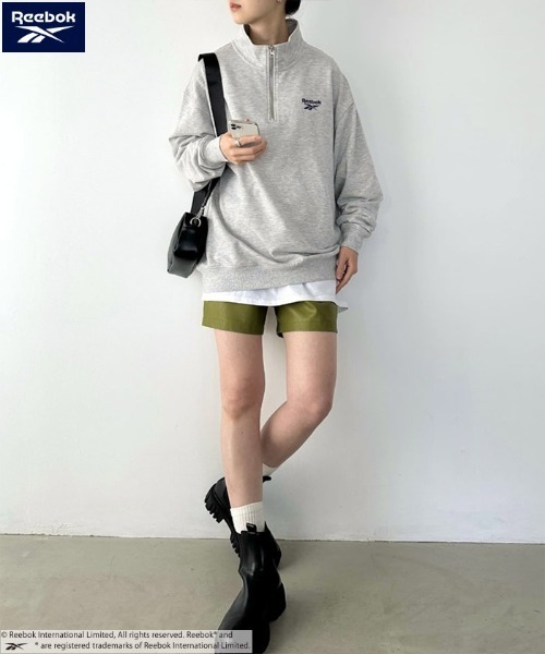 Reebok(リーボック)の「【WEB限定 別注】Reebok(リーボック)/ワンポイント 刺繍ロゴ ハーフジップ スウェット プルオーバー(スウェット・レディース・グレー/ブラック/アイボリー・FREE)」の19枚目の写真