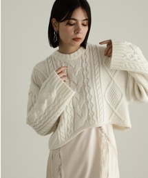 ◆ローゲージケーブルニットトップス