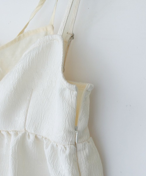 CLEIO（クレイオ）の「【CLEIO】シアーレイヤードジャガードキャミビスチェ/SHEER LAYERED JACQUARD CAMI BUSTIER/940-11607（キャミソール・レディース・ブラック/アイボリー・FREE）」の8枚目の写真