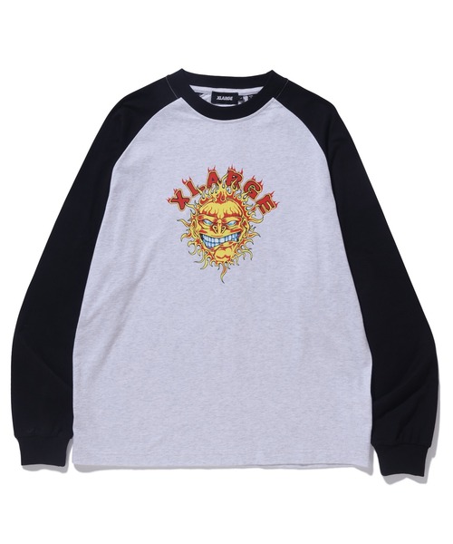 XLARGE(エクストララージ)の「FLAME RAGLAN L/S TEE(Tシャツ/カットソー・メンズ・ネイビー/レッド/ブラック・M/L/S/XL)」の2枚目の写真