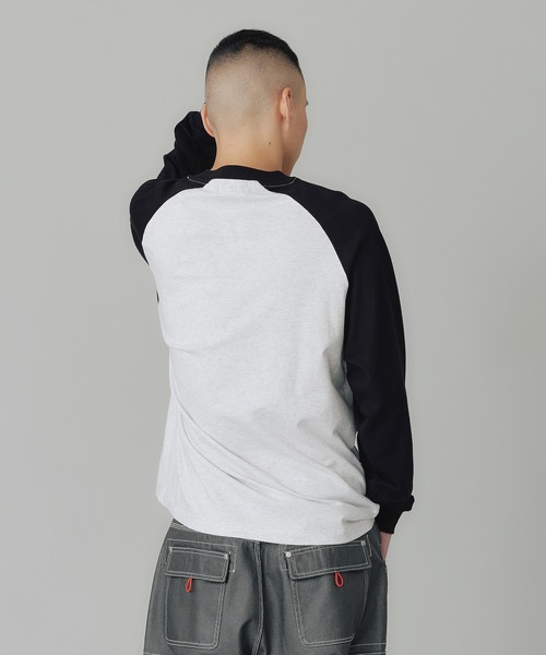 XLARGE(エクストララージ)の「FLAME RAGLAN L/S TEE(Tシャツ/カットソー・メンズ・ネイビー/レッド/ブラック・M/L/S/XL)」の12枚目の写真