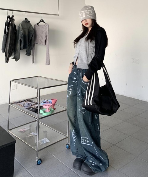 ペイントデザインデニムモップパンツ ワイドストレートシルエット