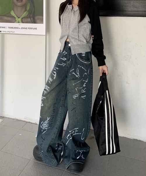 Acne Studios ペインティングデザインデニムパンツ アクネ