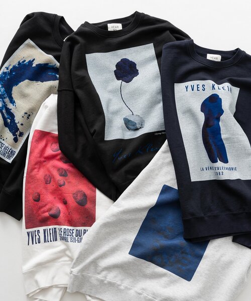 EDIFICE（エディフィス）の「【YVES KLEIN / イヴ クライン】別注 グラフィック プリント スウェット（スウェット・メンズ・ホワイト/ネイビー/レッド/ブルー/ホワイト系その他・MEDIUM/LARGE）」の12枚目の写真