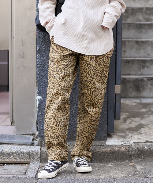 FREAK'S STORE(フリークスストア)の「シェフパンツ/イージーパンツ(デニムパンツ・レディース・レオパード/サックスブルー/ナチュラル/グリーン/チャコール/ブラック/ダークグレー・MEDIUM/X-SMALL/SMALL)」の7枚目の写真