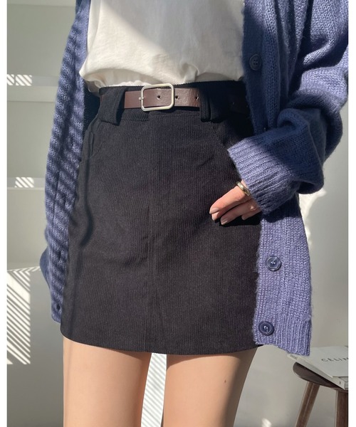 Ada.(エイダ)の「ベルト付き コーデュロイ ミニスカート(スカート・レディース・チャコール/ブラック/ブラウン・M/L)」の14枚目の写真