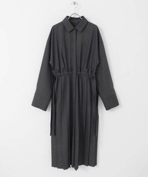 KBF(ケイビーエフ)の「プリーツドッキングワンピース(ワンピース・レディース・チャコールグレー/グリーン系その他・36/38)」の14枚目の写真