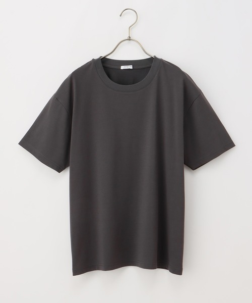 Honeys（ハニーズ）の「きれいめＴシャツ（Tシャツ/カットソー・レディース・イエロー/グリーン/オフホワイト/ブラック/スミクロ/グレイッシュベージュ/ダークブルー/モカ・LL/3L/SS/S/M/L）」の9枚目の写真