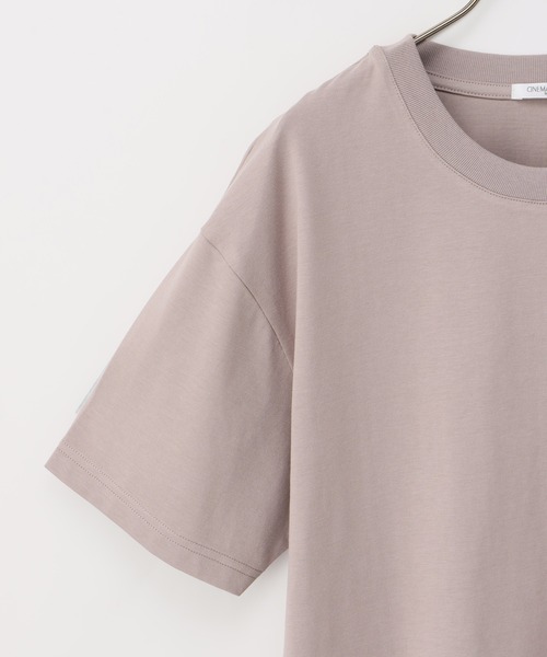Honeys（ハニーズ）の「きれいめＴシャツ（Tシャツ/カットソー・レディース・イエロー/グリーン/オフホワイト/ブラック/スミクロ/グレイッシュベージュ/ダークブルー/モカ・LL/3L/SS/S/M/L）」の12枚目の写真