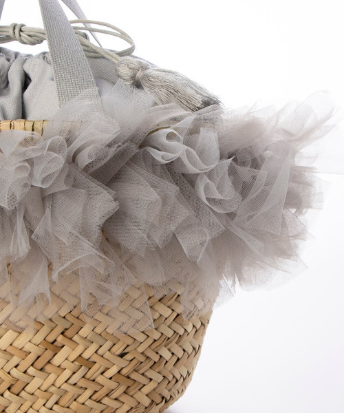 kakatoo（カカトゥ）の「カカトゥ kakatoo / チュールフリンジカゴバッグ（かごバッグ・レディース・グレー/ブラック/イエロー・FREE）」の4枚目の写真