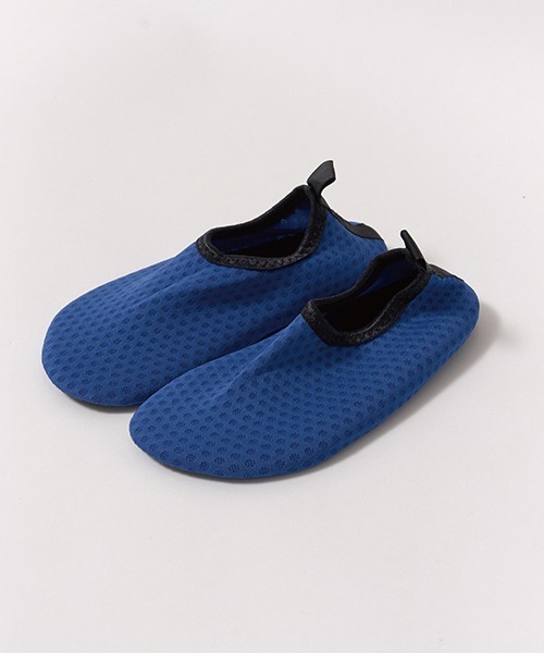 b・ROOM（ビールーム）の「ウォーターシューズ（サンダル・キッズ・レモンイエロー/ブルー/ブラック/グリーン・SMALL/MEDIUM/LARGE/X-LARGE）」の13枚目の写真