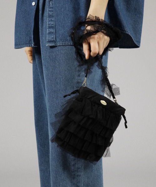 tiny tiny（ティニーティニー）の「チュールフリルチェーンショルダーバッグ[tiny tiny(ティニーティニー)]（ショルダーバッグ・レディース・ブラック/アイボリー/ピンク/グレー/レッド・0）」の6枚目の写真