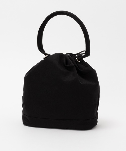 HusHusH（ハッシュアッシュ）の「HusHusH ハッシュアッシュ ヘルメット巾着（ショルダーバッグ・レディース・ピンク/アイボリー/ブラック/ブルー・フリー）」の6枚目の写真