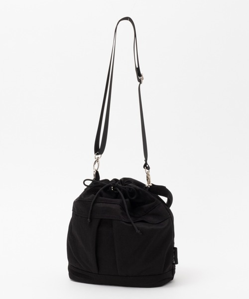 HusHusH（ハッシュアッシュ）の「HusHusH ハッシュアッシュ ヘルメット巾着（ショルダーバッグ・レディース・ピンク/アイボリー/ブラック/ブルー・フリー）」の8枚目の写真