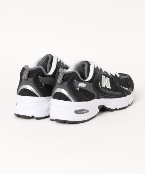 DouDou（ドゥドゥ）の「【New Balance/ニューバランス】MR530CC（スニーカー・レディース・ブラック・24cm/24.5cm/23.5cm）」の2枚目の写真