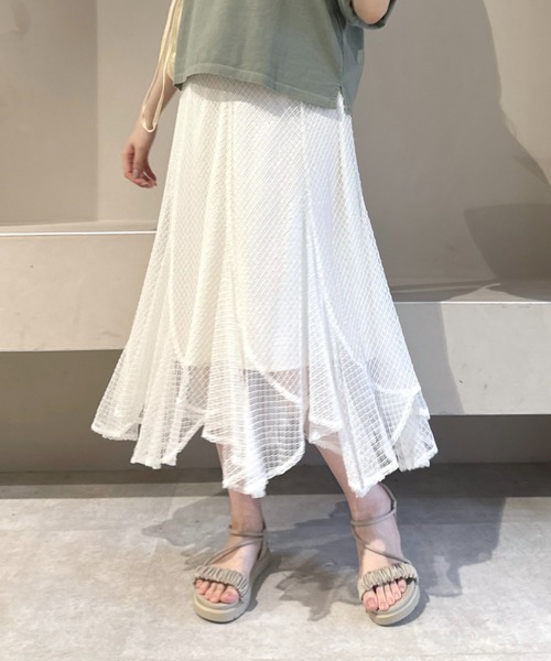 mysty woman(ミスティウーマン)の「メッシュエスカルゴスカート 124761(スカート・レディース・ブラック/ブルー/アイボリー・FREE)」の8枚目の写真