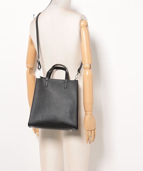 AULENTTI（オウレンティ）の「【AULENTTI】2wayレザーハンドバッグ ショルダーバッグ（ハンドバッグ・レディース・ブラック/シルバー/ホワイト・FREE）」の14枚目の写真