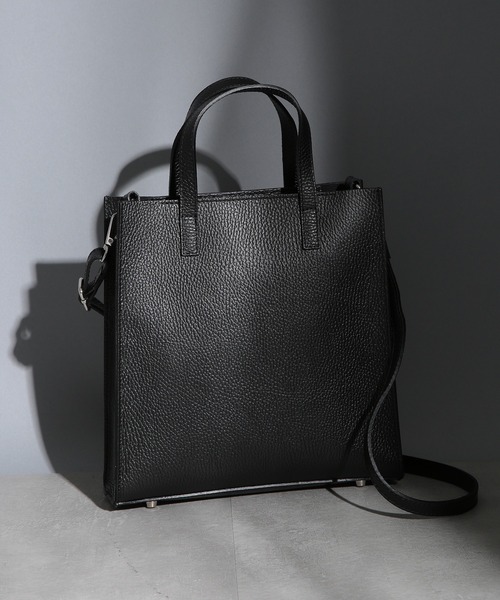 AULENTTI（オウレンティ）の「【AULENTTI】2wayレザーハンドバッグ ショルダーバッグ（ハンドバッグ・レディース・ブラック/シルバー/ホワイト・FREE）」の10枚目の写真