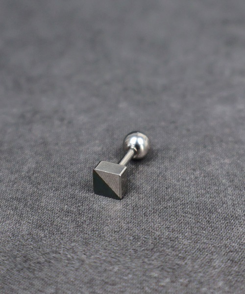 4INT.(フォイント)の「ユニークモチーフ ボディピアス. 16G 片耳用 / サージカルステンレス316L (金属アレルギー対応)(ピアス(片耳用)・メンズ・K/L/B/G/I/A/H/J/C/D/E/F・FREE)」の2枚目の写真
