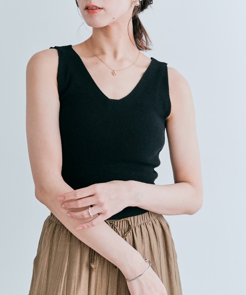 kirakiraShop(キラキラショップ)の「リブ ニット タンクトップ(タンクトップ・レディース・ライトベージュ/グリーン/ブルー/オレンジ/ホワイト/ブラック/ピンク・FREE)」の8枚目の写真