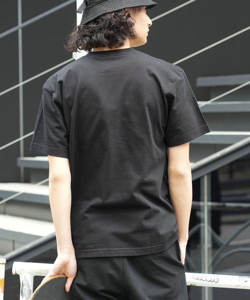 THRASHER(スラッシャー)の「LAST TUES S/S T-SHIRTS/スラッシャーユニセックスデザインストリートグスタイルシルエットプリント半袖カットソー(Tシャツ/カットソー・メンズ・ホワイト/ブラック×ホワイト・MEDIUM/LARGE/X-LARGE/XX-LARGE)」の9枚目の写真