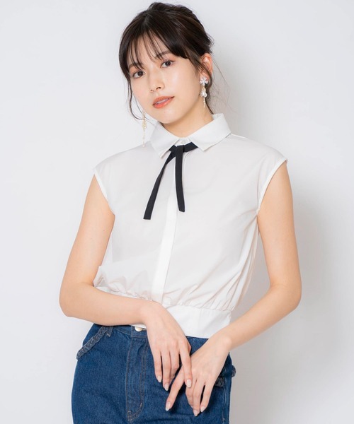 NOELA(ノエラ)の「リボンクロップドブラウス(シャツ/ブラウス・レディース・ネイビー/ベージュ/サックスブルー/オフホワイト・フリー)」の18枚目の写真