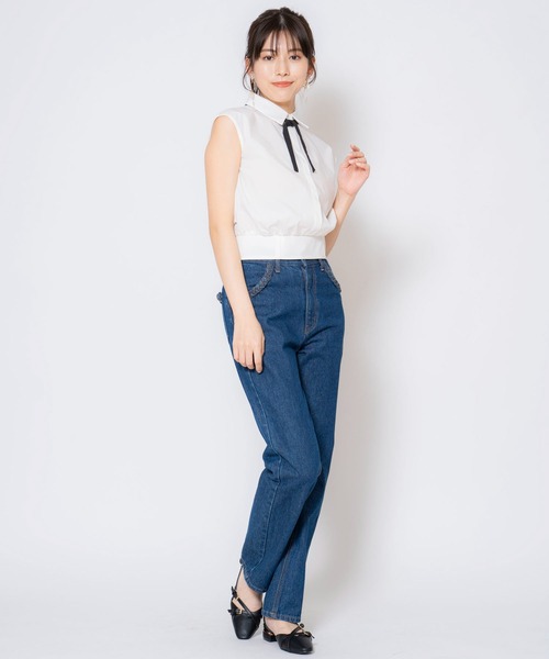 NOELA(ノエラ)の「リボンクロップドブラウス(シャツ/ブラウス・レディース・ネイビー/ベージュ/サックスブルー/オフホワイト・フリー)」の13枚目の写真