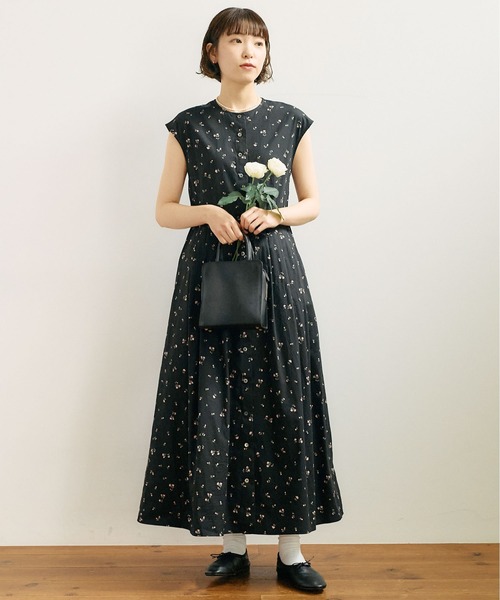 fig Ｌondon（フィグロンドン）の「●Nocturne dress（ワンピース・レディース・レッド/ブラック・FREE）」の3枚目の写真