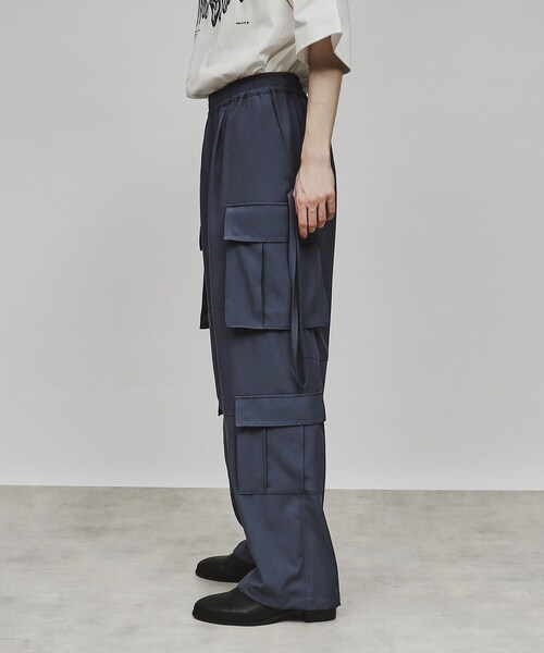 tk.TAKEO KIKUCHI（ティーケータケオキクチ）の「◆テクニカルカーゴパンツ（その他パンツ・メンズ・チャコールグレー/ブラック/ライトベージュ・02/03）」の13枚目の写真