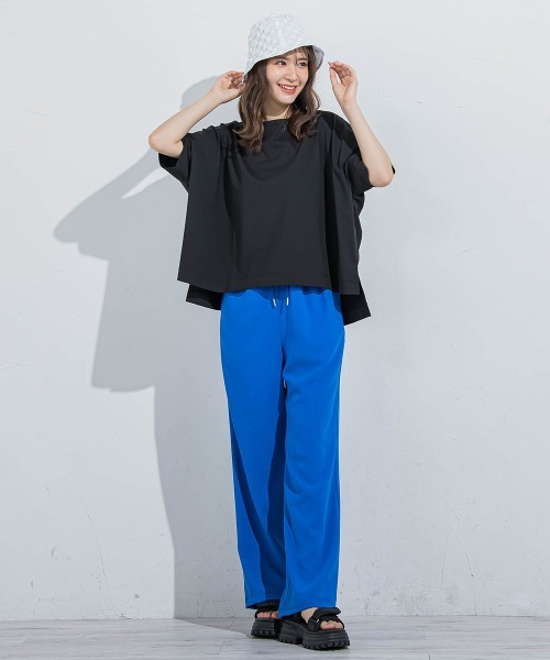 VICKY(ビッキー)の「【着回し抜群】オーバーサイズTシャツ≪洗濯機で洗える≫(Tシャツ/カットソー・レディース・ブラック/ホワイト・M)」の20枚目の写真