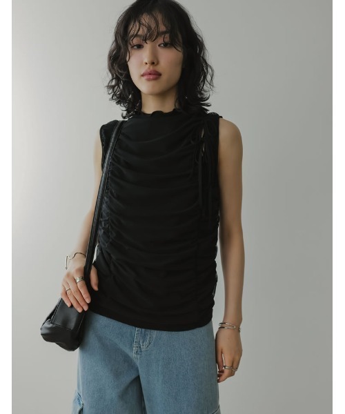 Re:EDIT（リエディ）の「[2024 SUMMER COLLECTION]サイドリボンギャザーチュールトップス（タンクトップ・レディース・ブラック/ホワイト/ブラウン・MEDIUM/LARGE）」の5枚目の写真