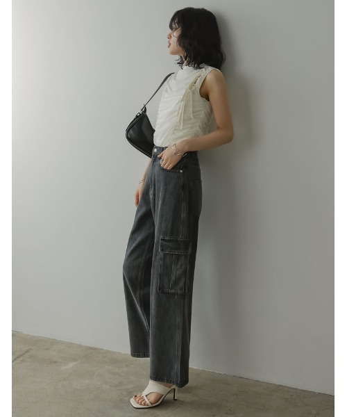 Re:EDIT（リエディ）の「[2024 SUMMER COLLECTION]サイドリボンギャザーチュールトップス（タンクトップ・レディース・ブラック/ホワイト/ブラウン・MEDIUM/LARGE）」の11枚目の写真