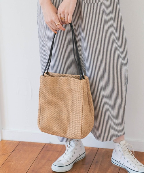 studio CLIP（スタディオクリップ）の「ペーパー肩掛けトート（トートバッグ・レディース・その他1/ナチュラル/ブルー/ブラック・FREE）」の3枚目の写真