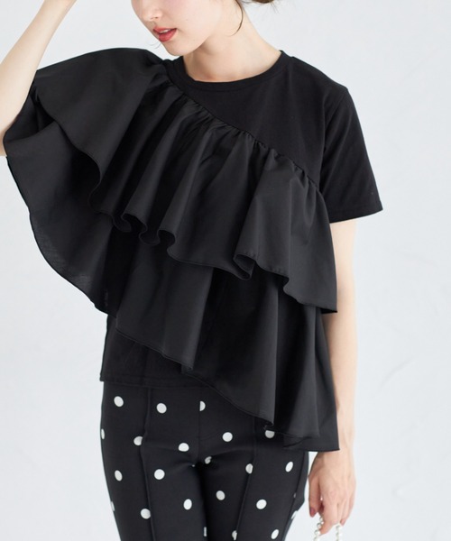tocco closet(トッコ クローゼット)の「ブロードフリルアシメントリープルオーバー(Tシャツ/カットソー・レディース・ブラック/オフホワイト・M)」の2枚目の写真