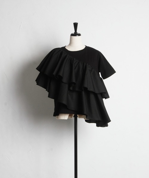 tocco closet(トッコ クローゼット)の「ブロードフリルアシメントリープルオーバー(Tシャツ/カットソー・レディース・ブラック/オフホワイト・M)」の15枚目の写真
