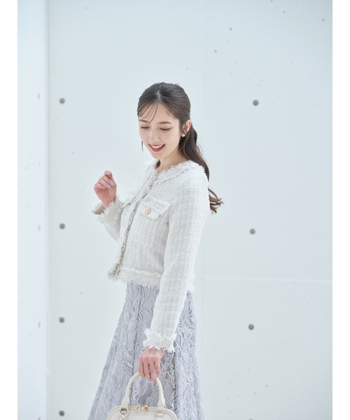 tocco closet(トッコ クローゼット)の「ゴールド釦フリンジミックスツイードジャケット(ノーカラージャケット・レディース・ブラック/サックスブルー/アイボリー/ピンク・M)」の19枚目の写真