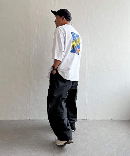 NO NEED(ノーニード)の「【NUTMEG/ナツメグ】N.Y.Cプリント 7.0oz ヘビーウェイトBIG Tシャツ(Tシャツ/カットソー・メンズ・ブラック/ホワイト/ネイビー・LL/L/M)」の19枚目の写真