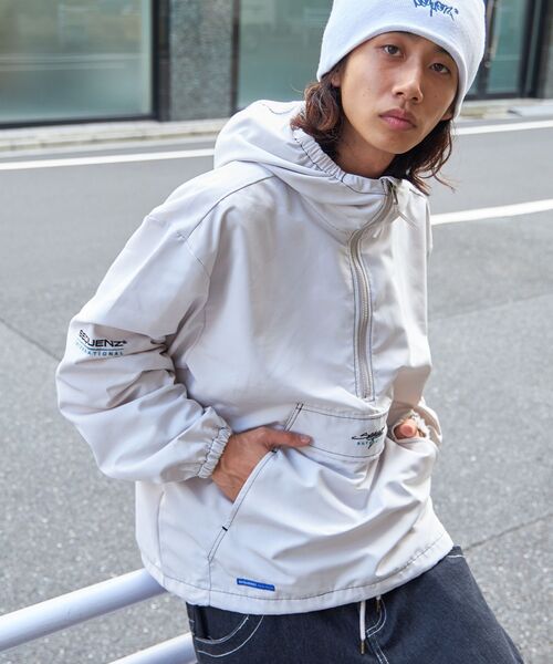 【セール】【SEQUENZ（シークエンズ）】HOODED ANORAK JACKET / オーバーサイズ 刺繍 フード ZIP ドローコード 配色ステッチ ブロークコア（マウンテンパーカー）｜SEQUENZ（シークエンズ）