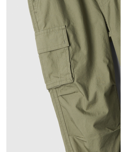 GAP(ギャップ)の「babyGap パラシュート カーゴ プルオン パンツ(カーゴパンツ・キッズ・ベージュ/グリーン・80cm/90cm/110cm/105cm/100cm/95cm/70cm)」の4枚目の写真