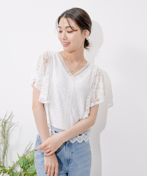 Jayro(ジャイロ)の「Vネックレースブラウス(シャツ/ブラウス・レディース・ホワイト系その他/サックスブルー/ブラック・M)」の2枚目の写真