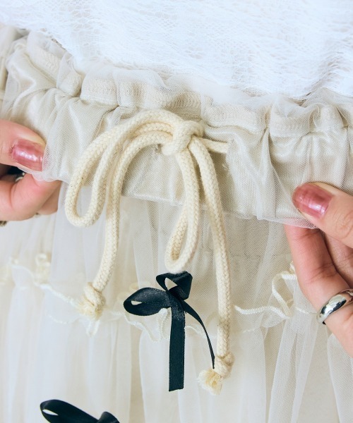 marun（マルン）の「＜大きいサイズ＞ リボンデザインチュールイレヘムスカート marun（スカート・レディース・アイボリー/ブラック・LL/3L/4L/5L/L）」の12枚目の写真