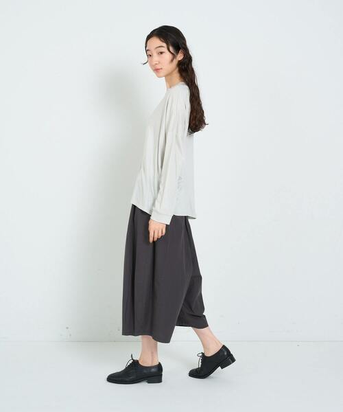 conges payes ADIEU TRISTESSE(コンジェ ペイエ アデュートリステス)の「リヨセル天竺ロンT(Tシャツ/カットソー・レディース・ピンク/ライトグレー/グリーン・FREE)」の6枚目の写真