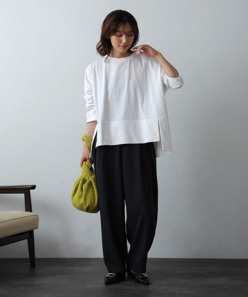 Bou Jeloud(ブージュルード)の「スムースドライカットスクエアロンTシャツ(Tシャツ/カットソー・レディース・ブラック/オフホワイト/ブラウン・FREE)」の5枚目の写真