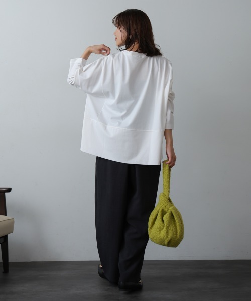 Bou Jeloud(ブージュルード)の「スムースドライカットスクエアロンTシャツ(Tシャツ/カットソー・レディース・ブラック/オフホワイト/ブラウン・FREE)」の11枚目の写真