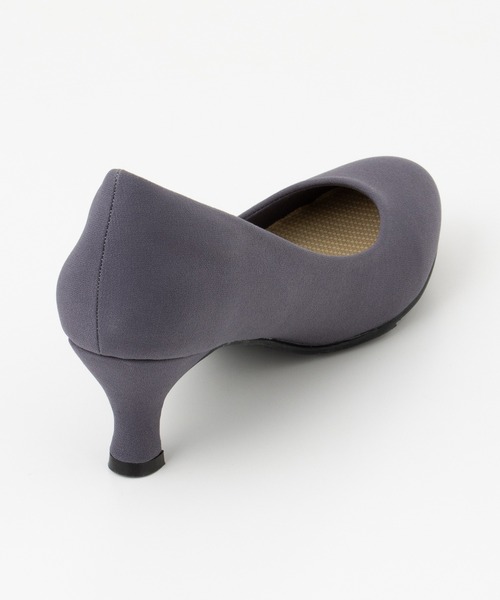 Honeys（ハニーズ）の「【はっ水/吸水速乾/抗菌防臭】美ージーアーモンドトゥパンプス（パンプス・レディース・ダークブルー/ブラック/グレイッシュベージュ/ブラック系その他/ライトベージュ・23.5/24.0/24.5/22.5/23.0/25.0/25.5）」の11枚目の写真