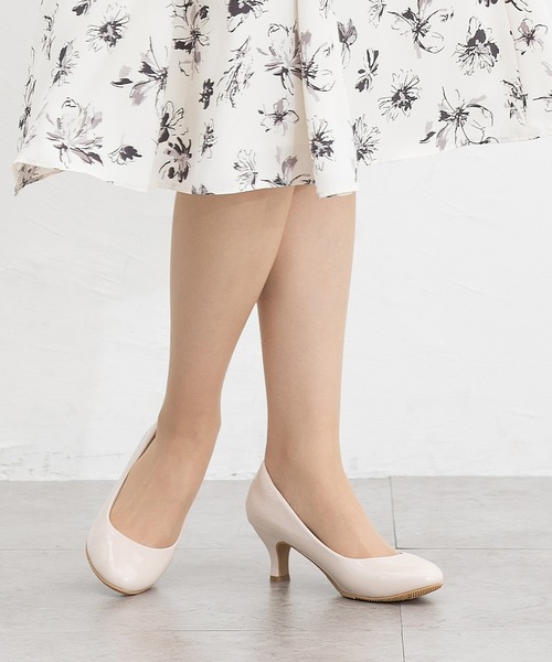 Honeys（ハニーズ）の「【はっ水/吸水速乾/抗菌防臭】美ージーアーモンドトゥパンプス（パンプス・レディース・ダークブルー/ブラック/グレイッシュベージュ/ブラック系その他/ライトベージュ・23.5/24.0/24.5/22.5/23.0/25.0/25.5）」の6枚目の写真