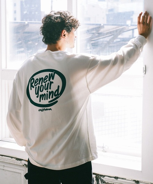 BAYFLOW(ベイフロー)の「SNOWバックプリント長袖Tシャツ(Tシャツ/カットソー・メンズ・ピンク/グリーン/チャコール/オフホワイト/ダークグレー・MEDIUM/LARGE)」の1枚目の写真
